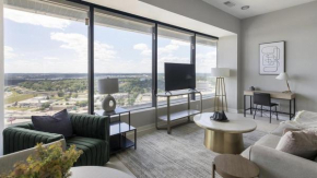 Landing at The 600 - 1 Bedroom in Fountain Heights